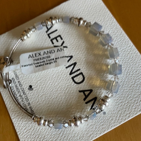 NWT Alex and Ani vintage Swarovski - Picture 1 of 3
